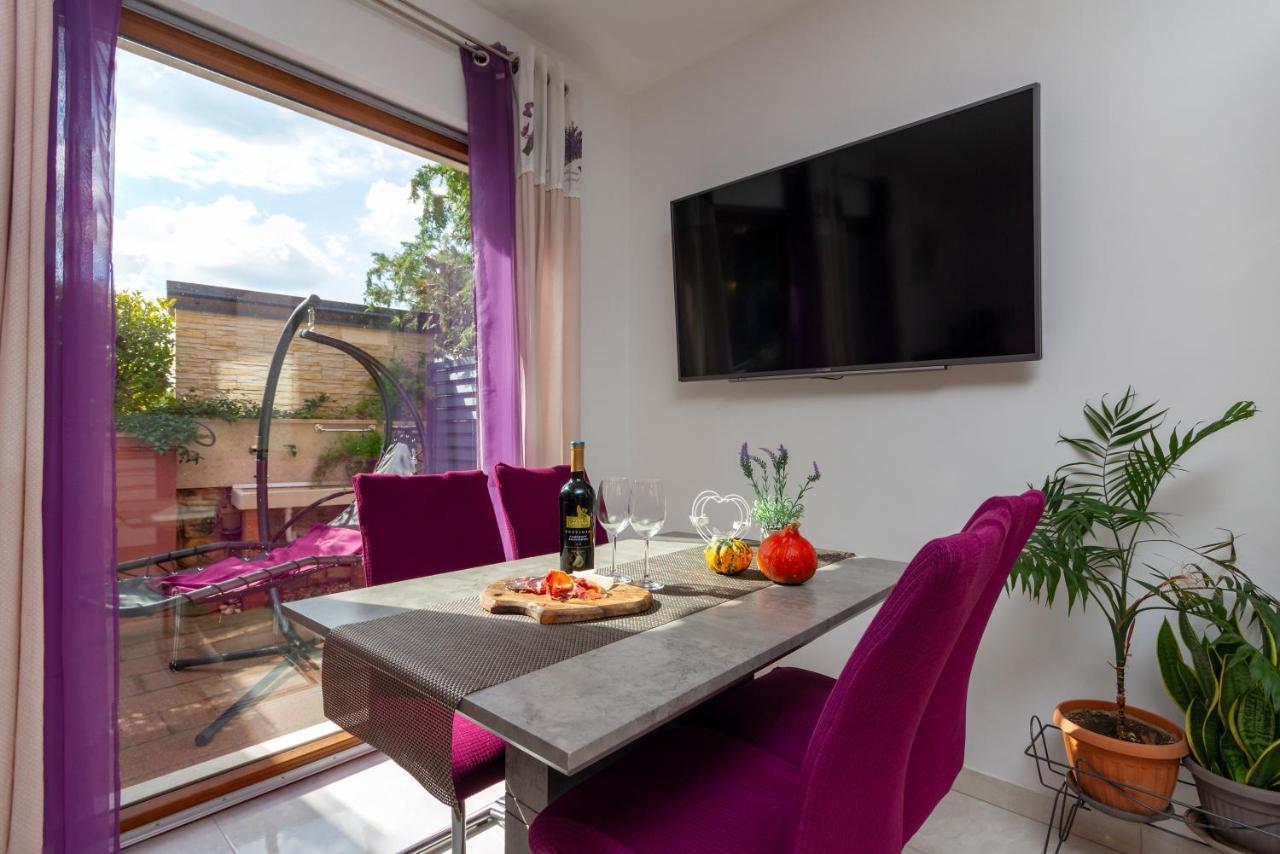 Magic Holiday Apartment Bale Eksteriør bilde