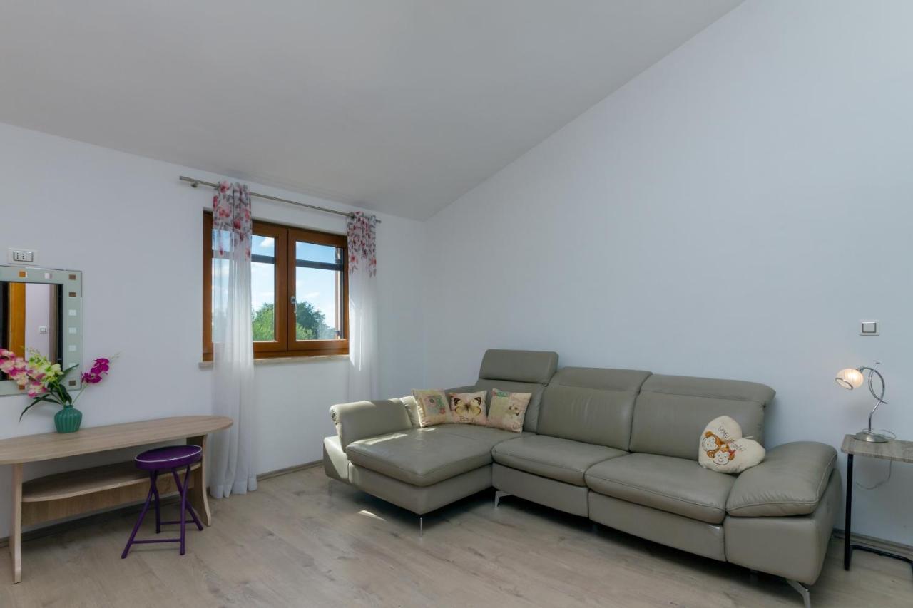 Magic Holiday Apartment Bale Eksteriør bilde