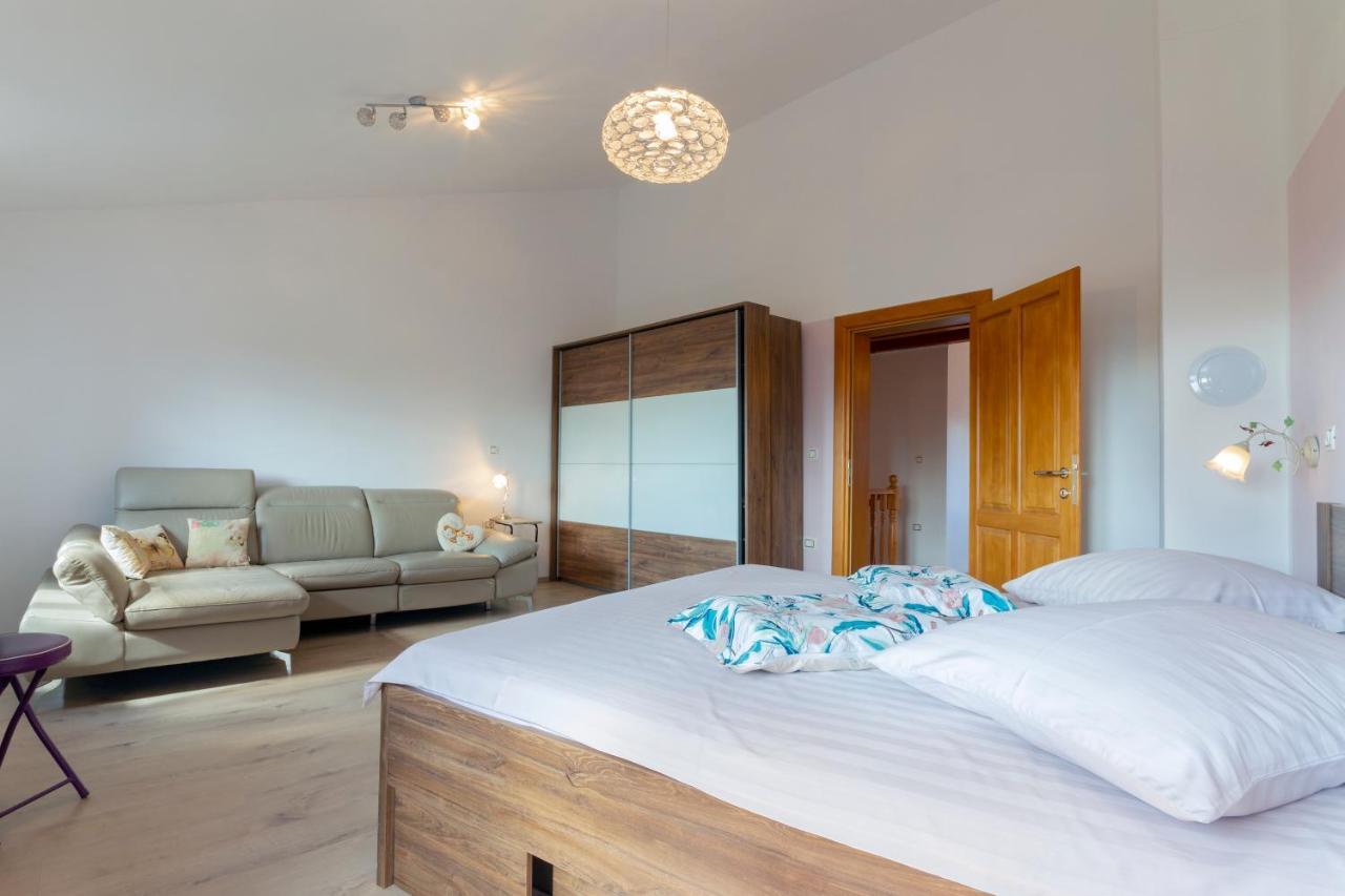 Magic Holiday Apartment Bale Eksteriør bilde