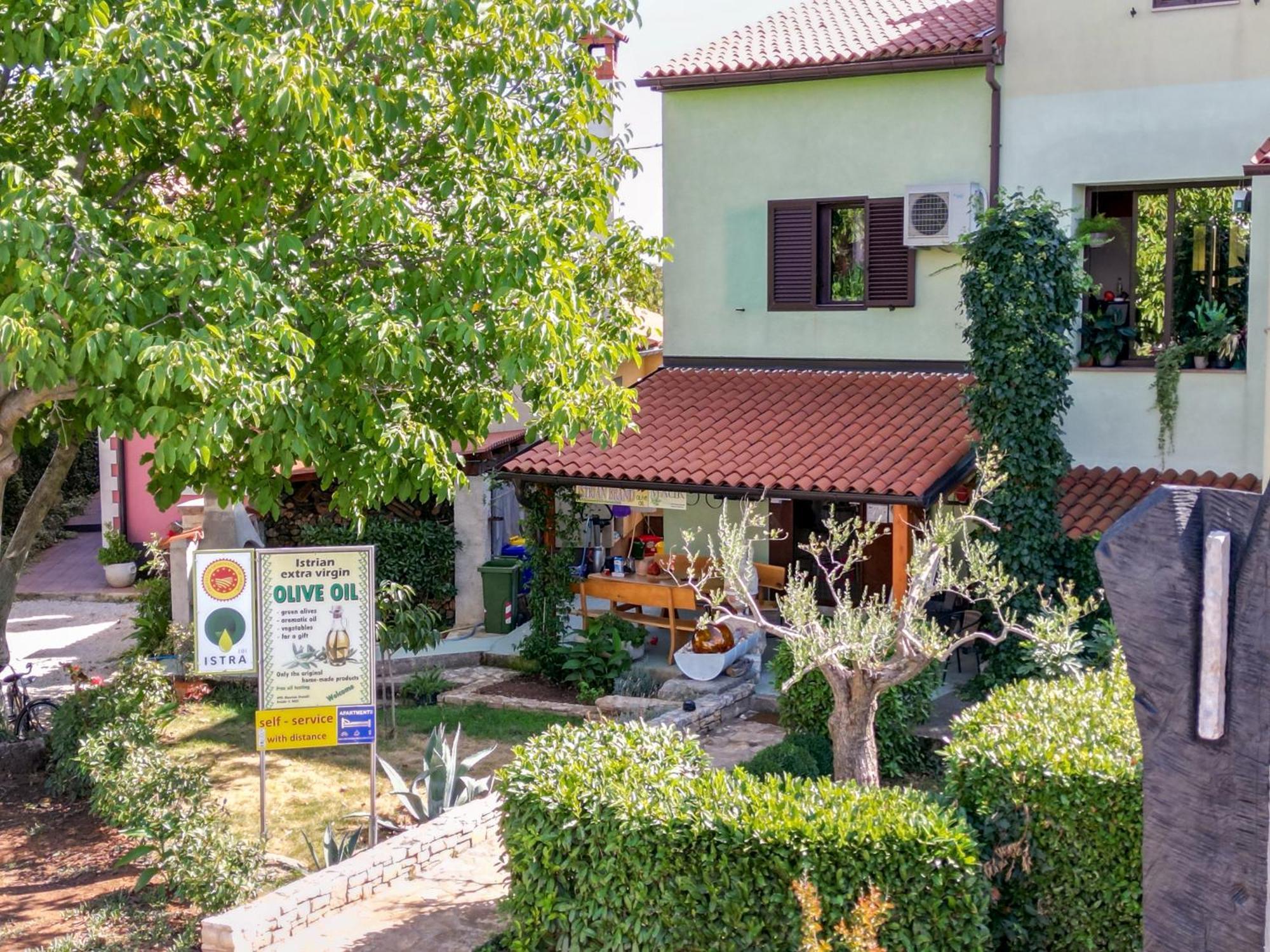 Magic Holiday Apartment Bale Eksteriør bilde