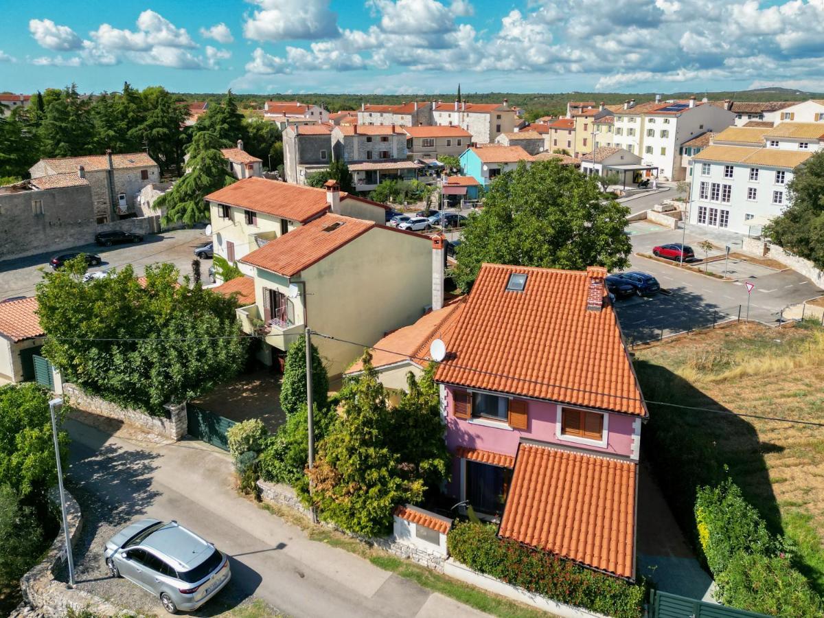 Magic Holiday Apartment Bale Eksteriør bilde